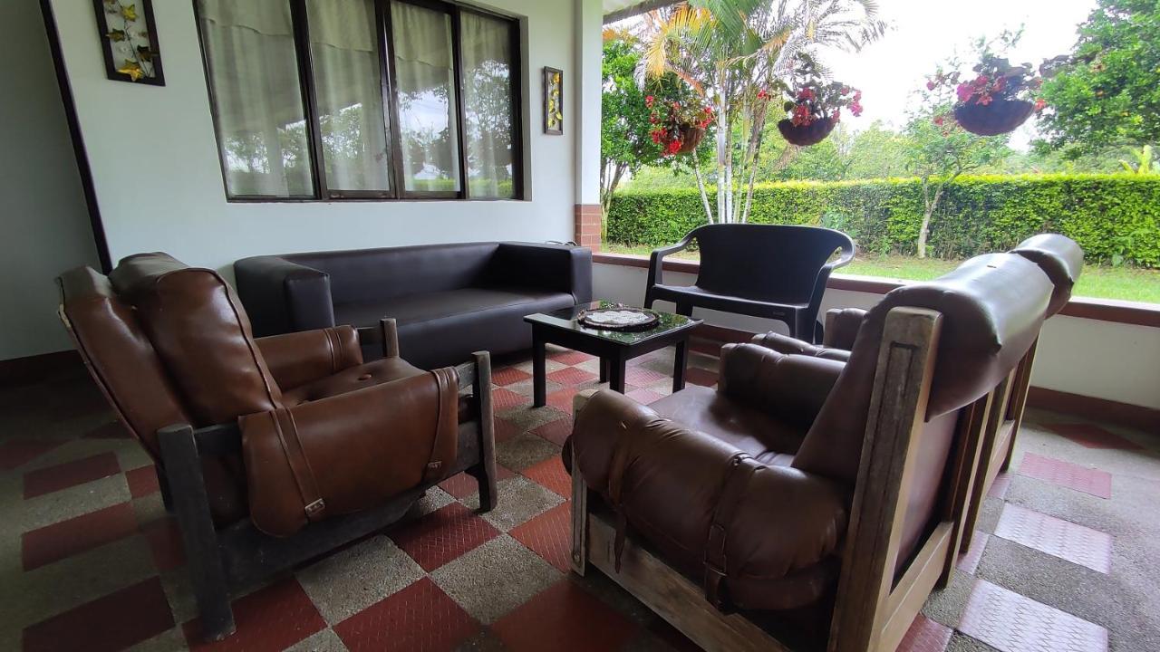 Finca Hotel El Saman De Alto Bonito Montenegro Eksteriør bilde