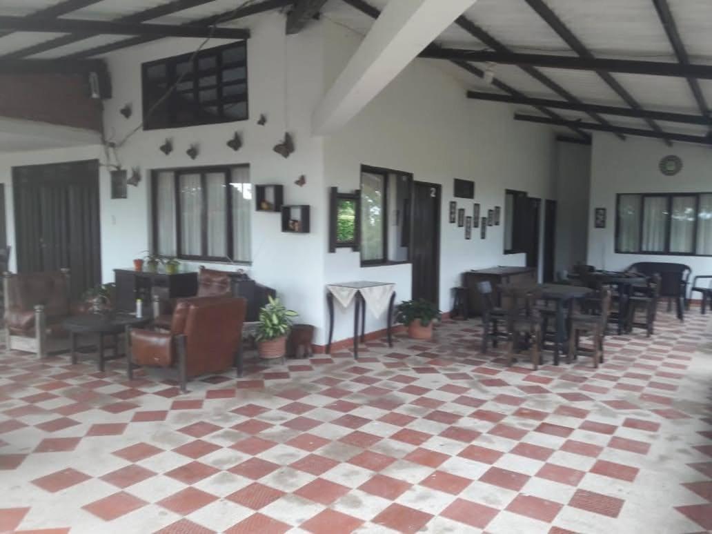 Finca Hotel El Saman De Alto Bonito Montenegro Eksteriør bilde