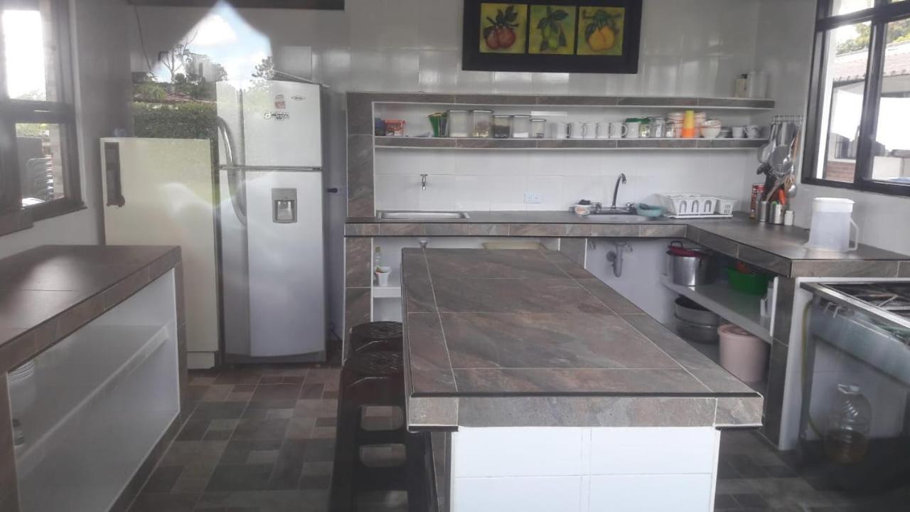 Finca Hotel El Saman De Alto Bonito Montenegro Eksteriør bilde